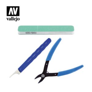 KIT HERRAMIENTAS BASICAS. VALLEJO T11002