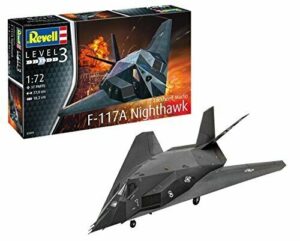 REVELL LOCKHEED MARTIN F-117A NIGHTHAWK 1/72. 03899