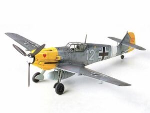 TAMIYA MESSERSCHMITT Bf109E-4 TROP 1/72. 60755