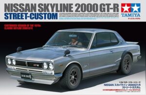 TAMIYA NISSAN SKYLINE 2000 GT-R STREET-CUSTOM 1/24. 24335