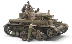 TAMIYA PANZERKAMPFWAGEN IV & MOTORCYCLE 1/35. 25208