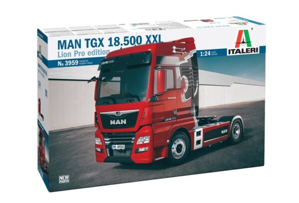 ITALERI MAN TGX 18.500 XXL, LION PRO EDITION 1/24. 3959