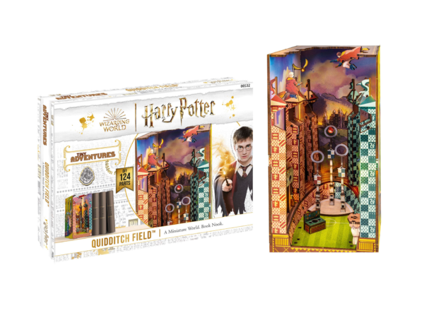 HARRY POTTER, QUIDDITCH FIELD. BOOK NOOK. REVELL 00532
