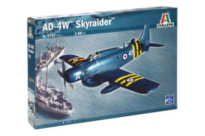 ITALERI AD-4W SKYRAIDER 1/48. 2757