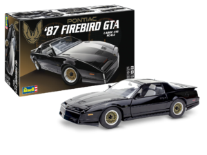REVELL PONTIAC FIREBIRD GTA 1987 1/16. 14535