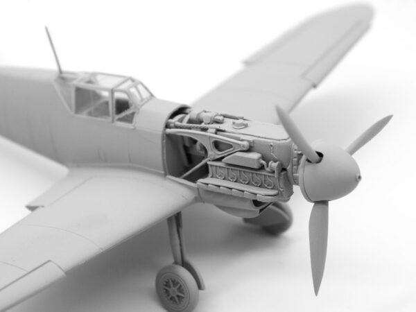 ICM Bf 109F-4 GERMAN FIGHTER 1/48. 48103 - Imagen 2