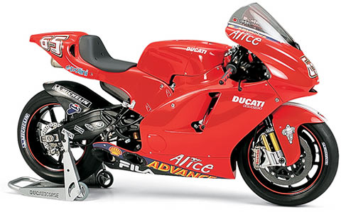 TAMIYA DUCATI DESMOSEDICI 1/12. 14101
