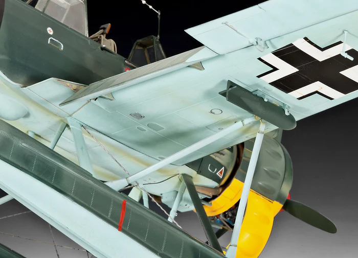 REVELL HIDRAVION ARADO Ar 196A-3 1/32. 03787 - Imagen 7