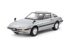 TAMIYA MAZDA SAVANNA RX-7 1/24. 24375