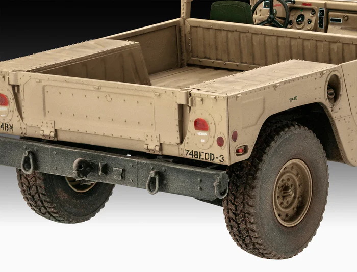 REVELL MODEL SET HMMWV M 109 7A2 1/35. 03366 - Imagen 4