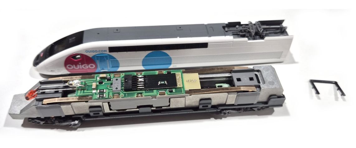 SET BASICO OUIGO ESPAÑA TGV EURODUPLEX. KATO 10-2117 - Imagen 3