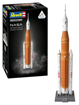 REVELL NASA ARTEMIS SLS 1/144. 03760