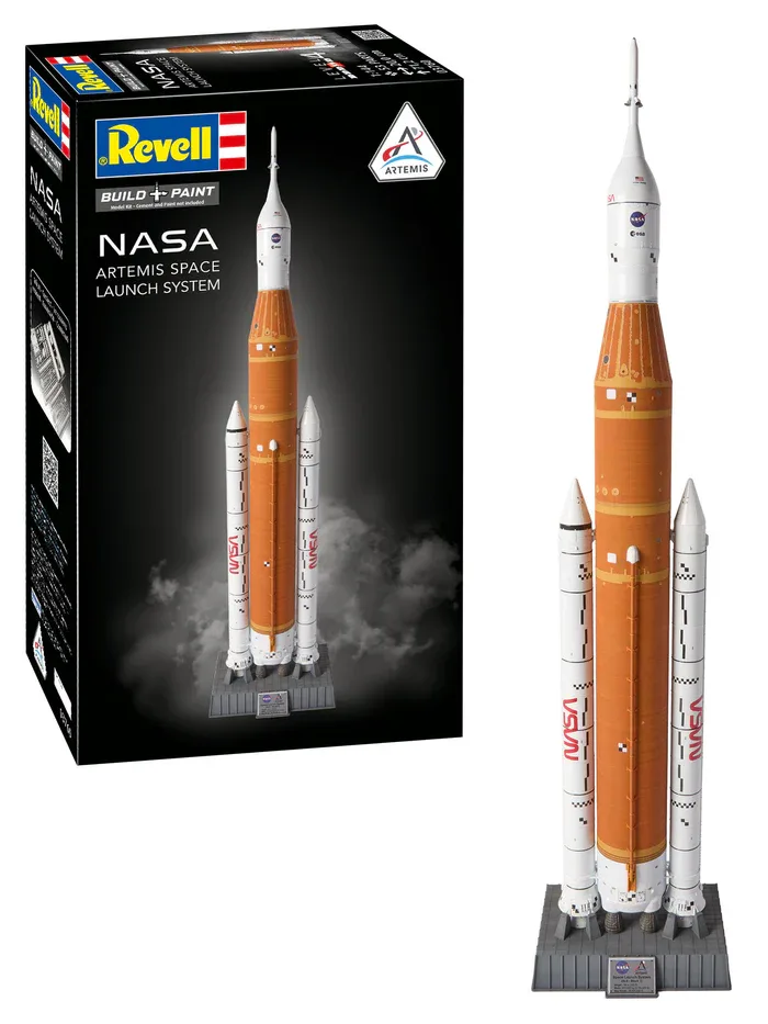 REVELL NASA ARTEMIS SLS 1/144. 03760