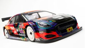 CARROCERIA APEX FWD 1/10 190mm 0.7mm. ZOORACING ZR-0027