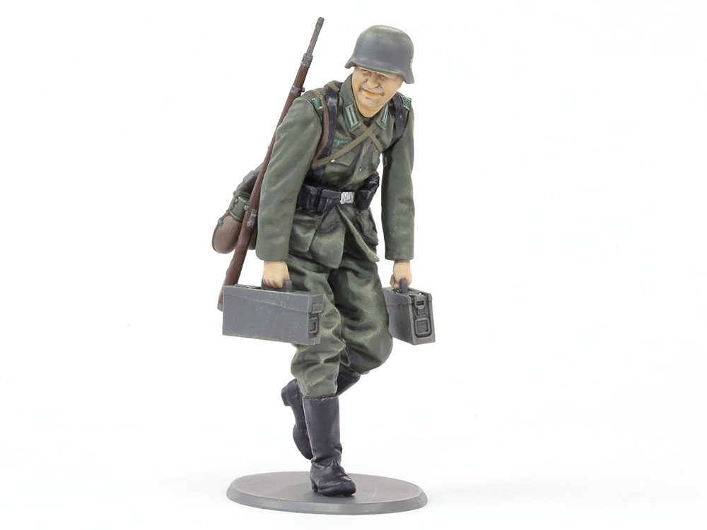 TAMIYA MILITARY MINIATURES GERMAN MACHINE GUN TEAM 1/35. 35386