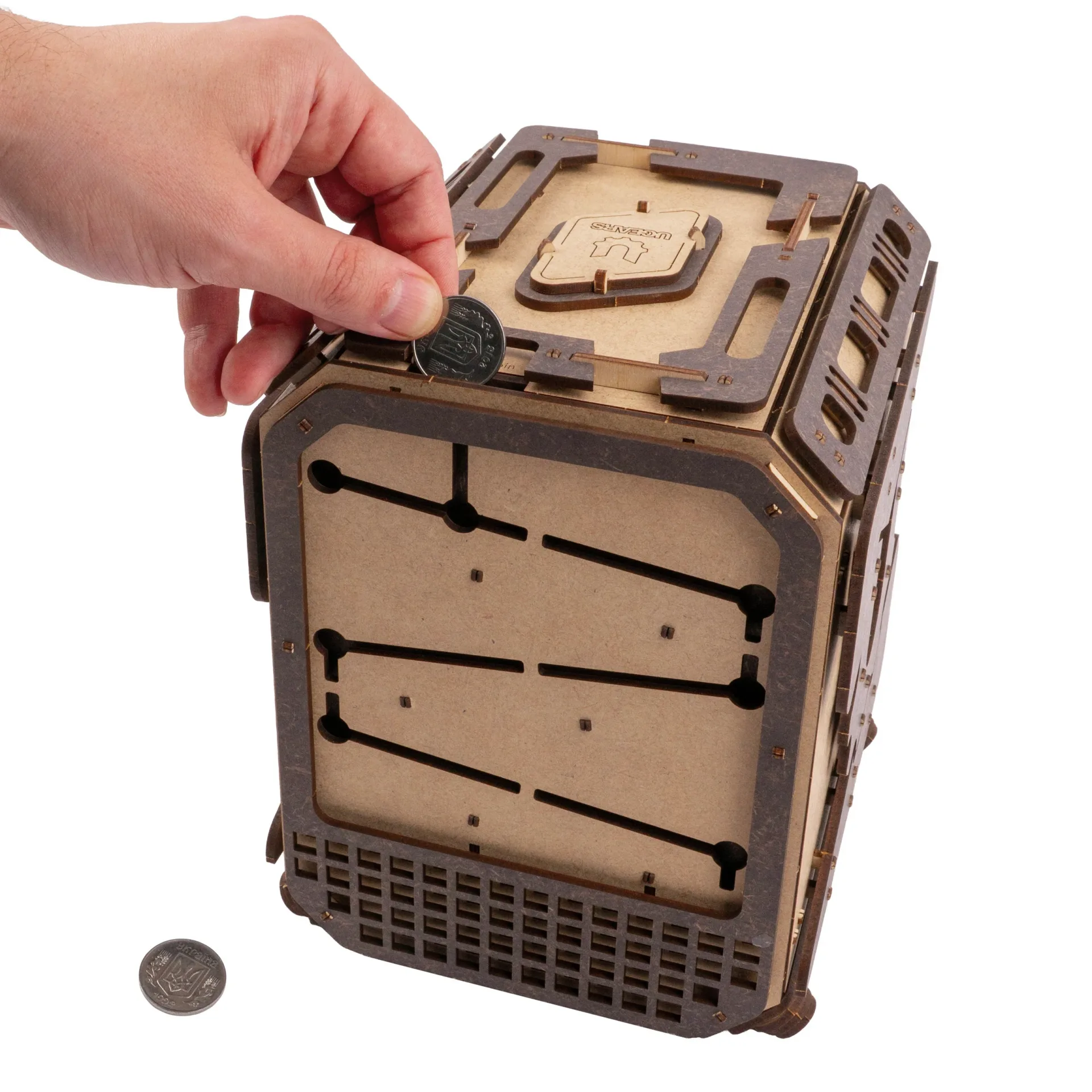 CAJA FUERTE 1/1. UGEARS 70281