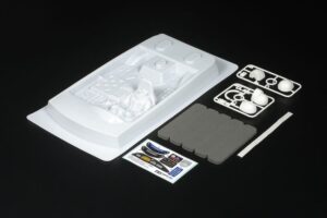 COCKPIT INTERIOR CARROCERIA 1/10 (PILOTO A LA IZQUIERDA). TAMIYA 54298
