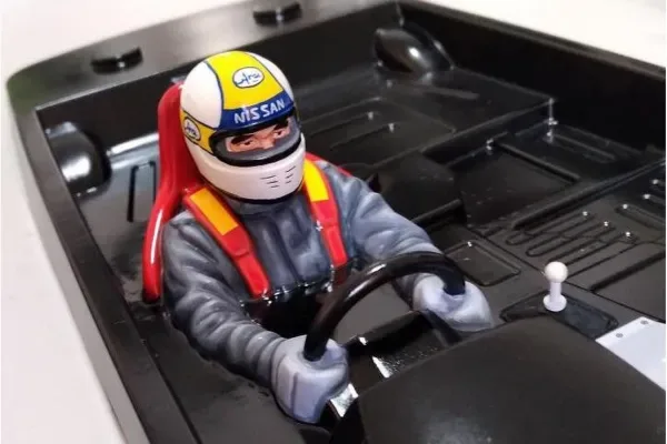 COCKPIT INTERIOR CARROCERIA 1/10 (PILOTO A LA DERECHA). TAMIYA 54157